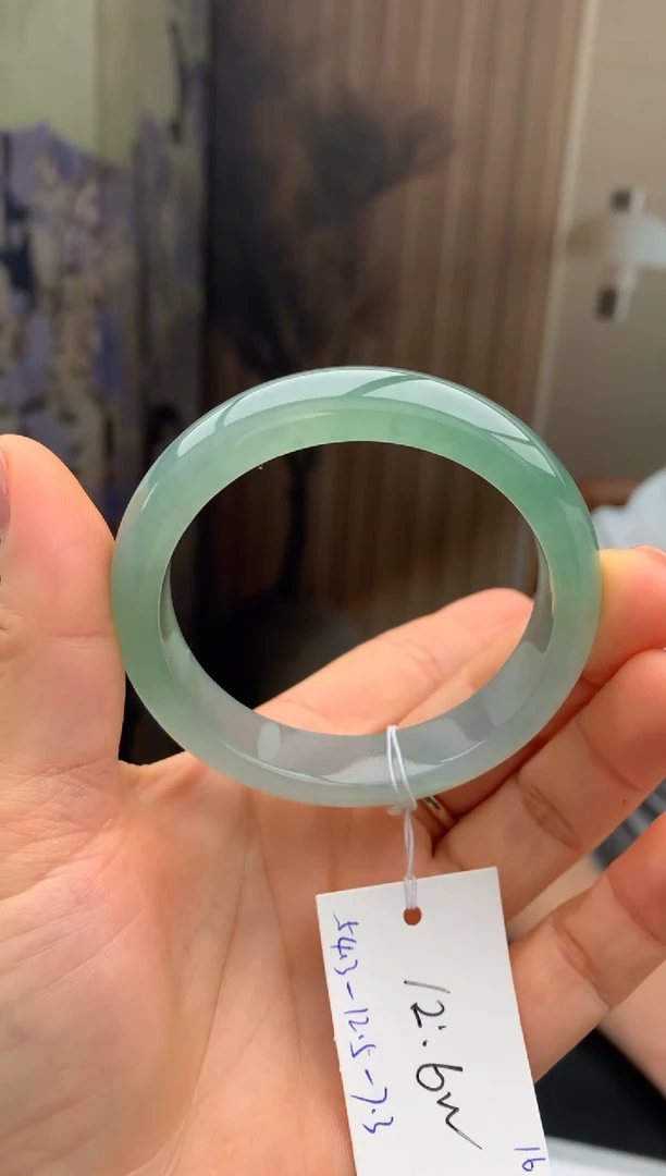 未镶嵌手镯翡翠48