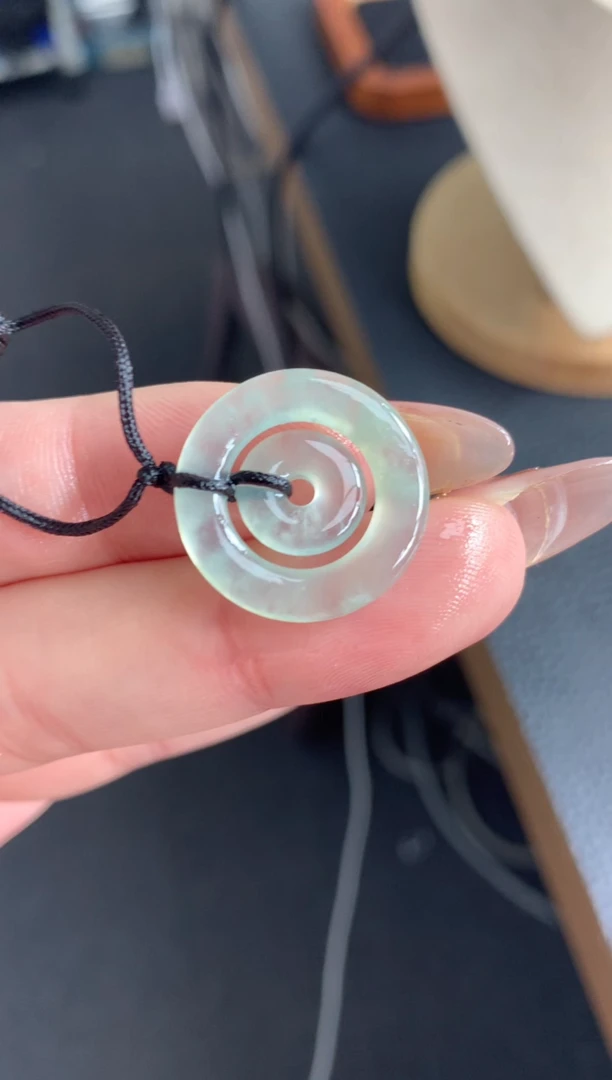 【闪购商品】定制翡翠未镶嵌子母扣