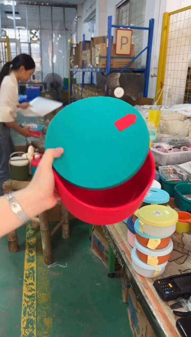 硅胶-红底绿盖-2100圆形波浪盒