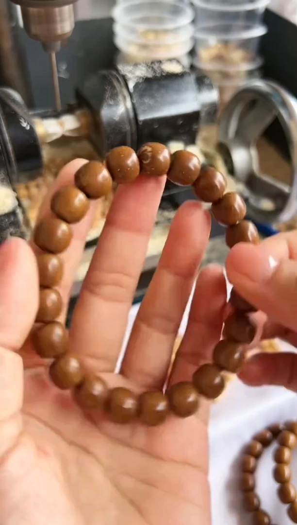 紫金鼠吊坠实心鼠卡10+老型单圈两颗瑕疵