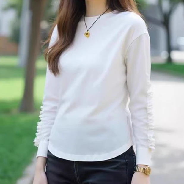 2025年早春新款设计感长袖宽松衬衣袖口拼接圆领T恤女遮肉上衣