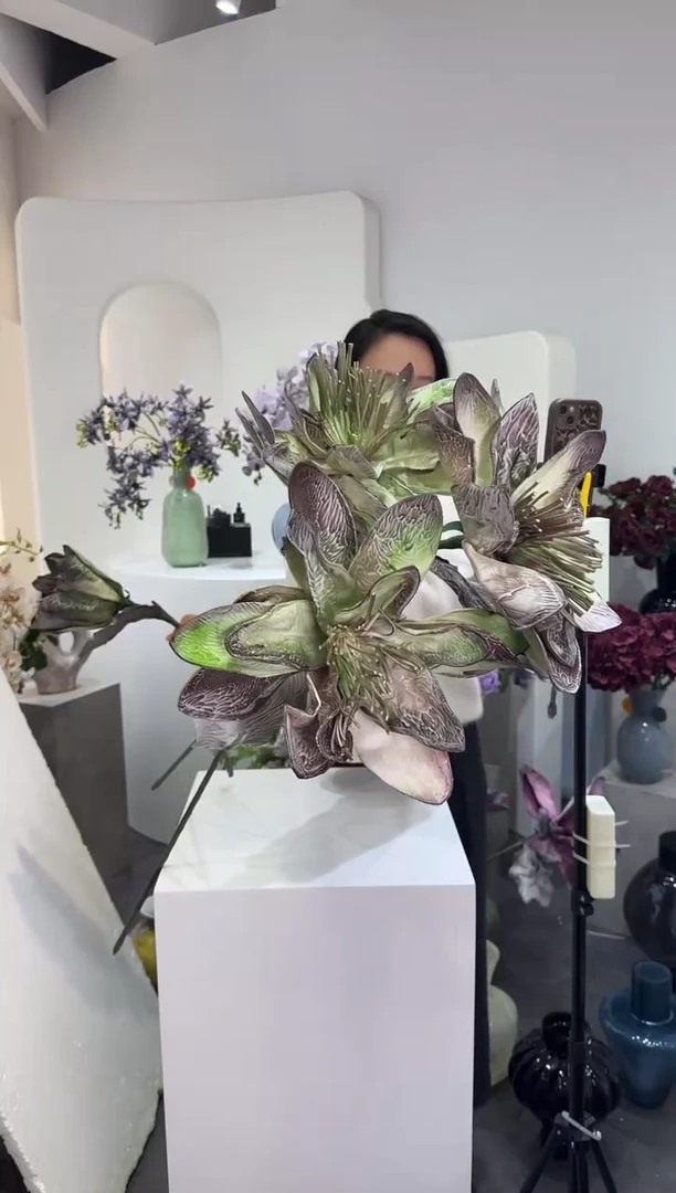 【闪购商品】藤3枝绿色EVA大花