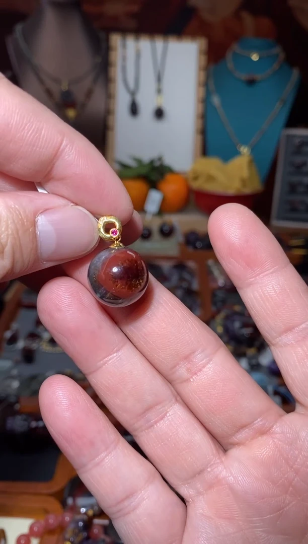 【闪购商品】紫晶吊坠18K金镶嵌极光天眼吊坠