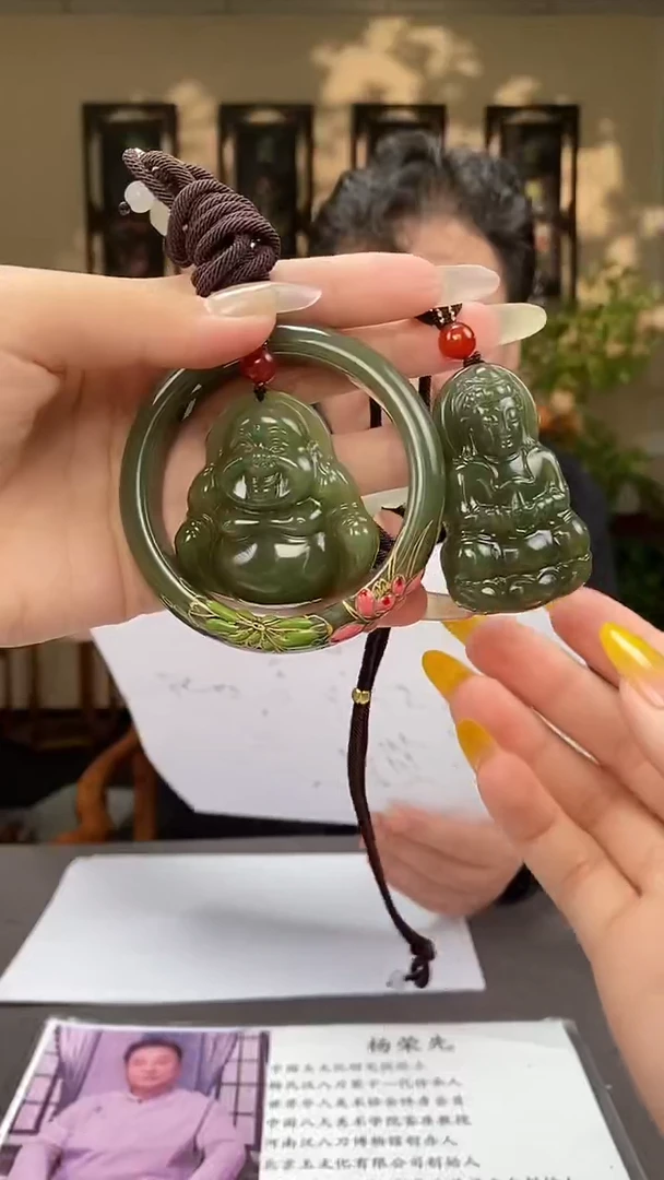 和田玉未镶嵌颈饰C078