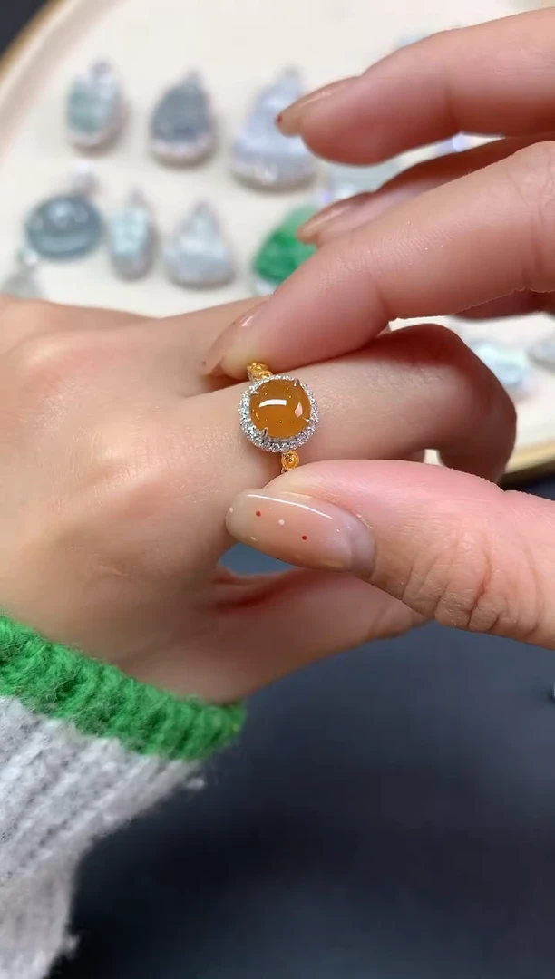 【闪购商品】翡翠戒指18K金镶嵌戒指A87|3800