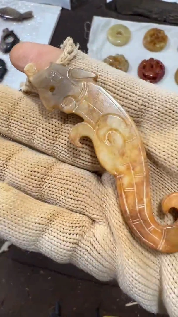 未镶嵌和田玉挂件一单一个