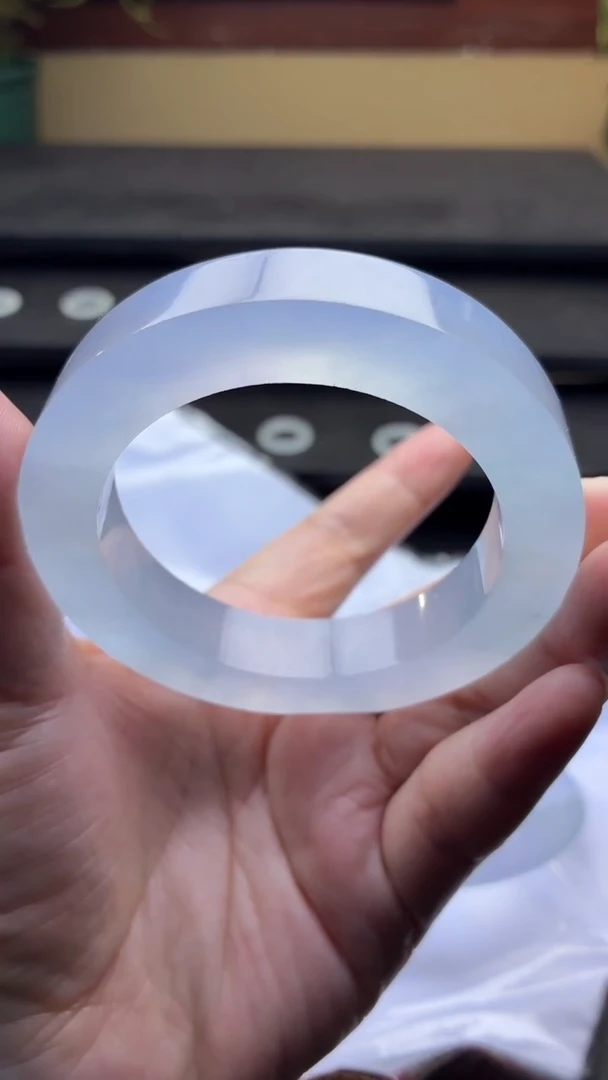 未镶嵌（勿拍）定制翡翠翡翠手镯定制