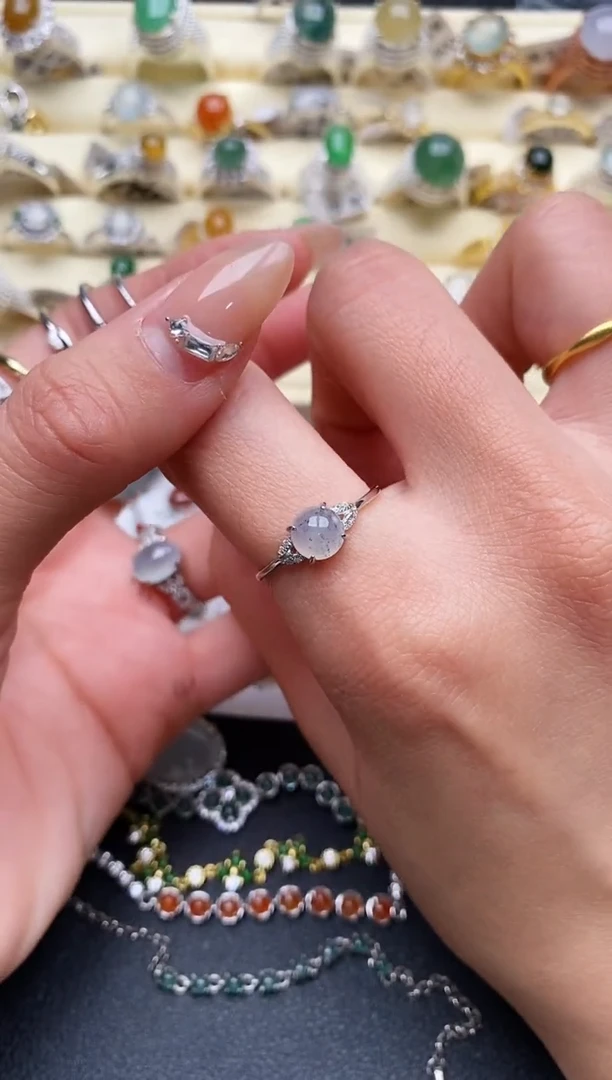 【闪购商品】翡翠戒指银S925镶嵌555555+8