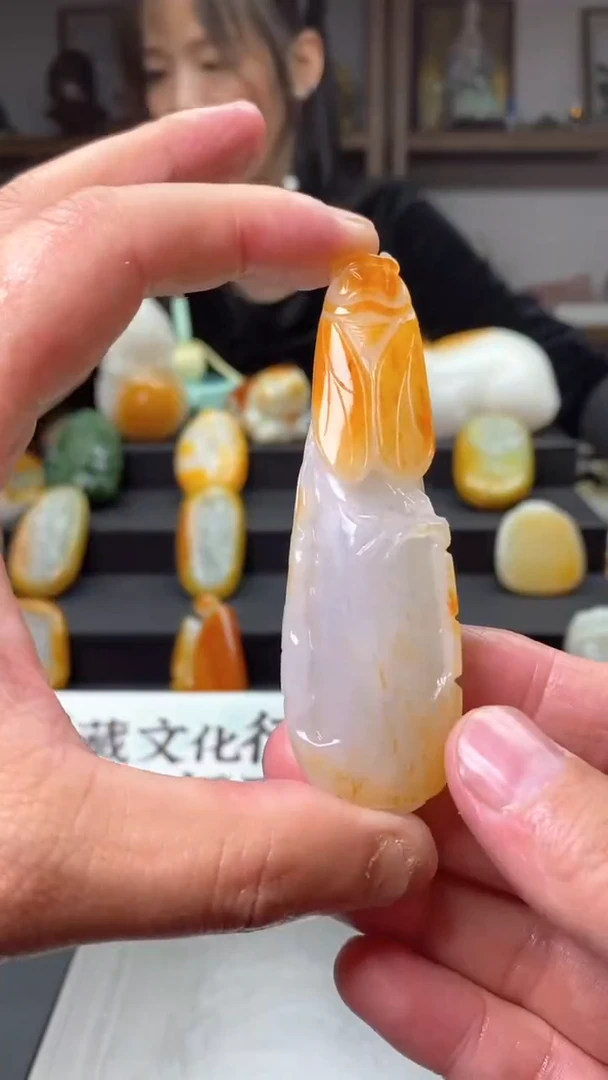 和田玉未镶嵌挂件一鸣惊人