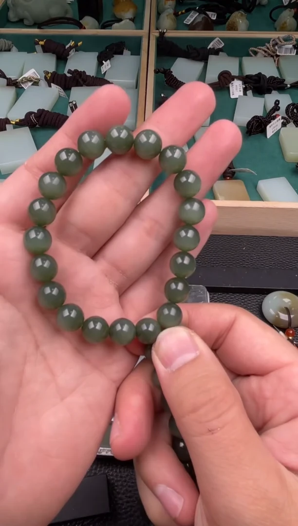 未镶嵌手链和田玉手串