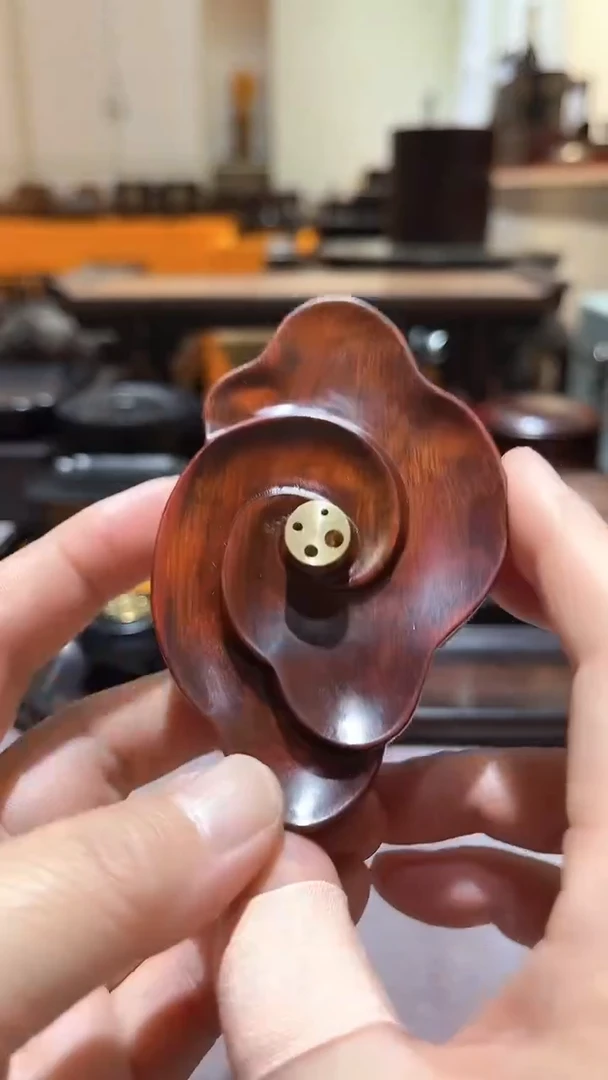 木精品木雕精工细作其一