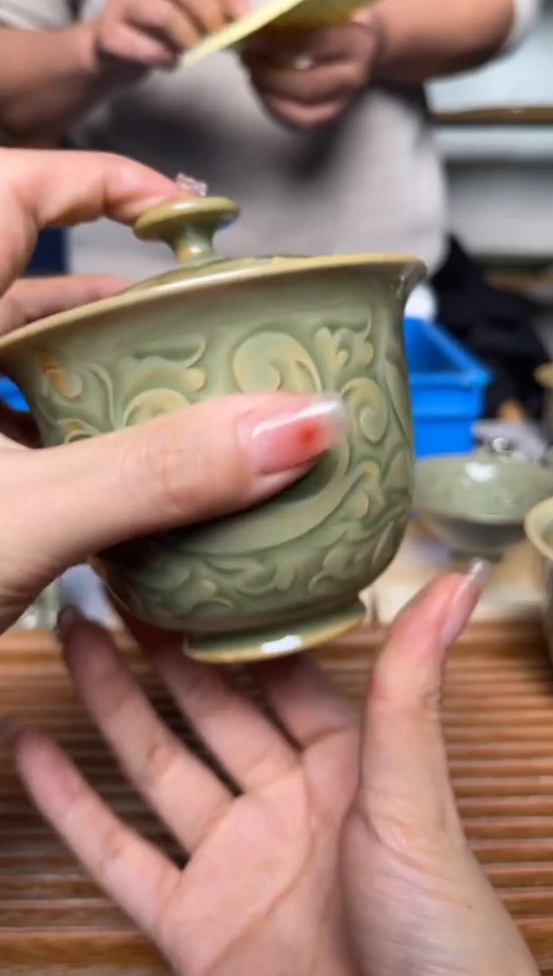 【闪购商品】其他341吴琼 纯手工橄榄绿两才盖碗 微瑕