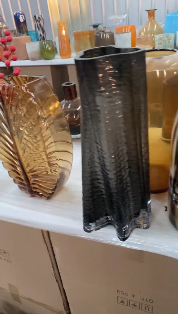 【闪购商品】玻璃178 M1