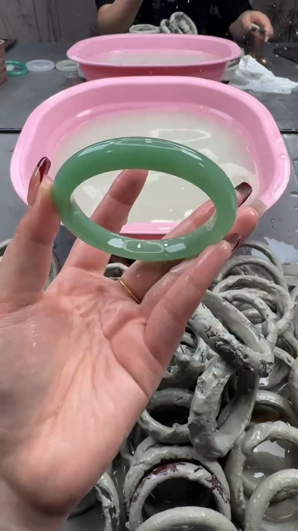 未镶嵌手镯石英质玉2 6162