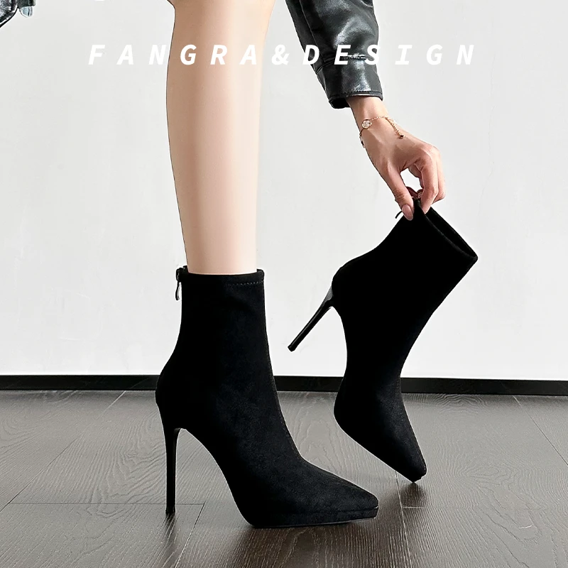 法式尖头气质瘦瘦靴防水台细跟短靴2025今年流行靴子阔腿裤必备鞋