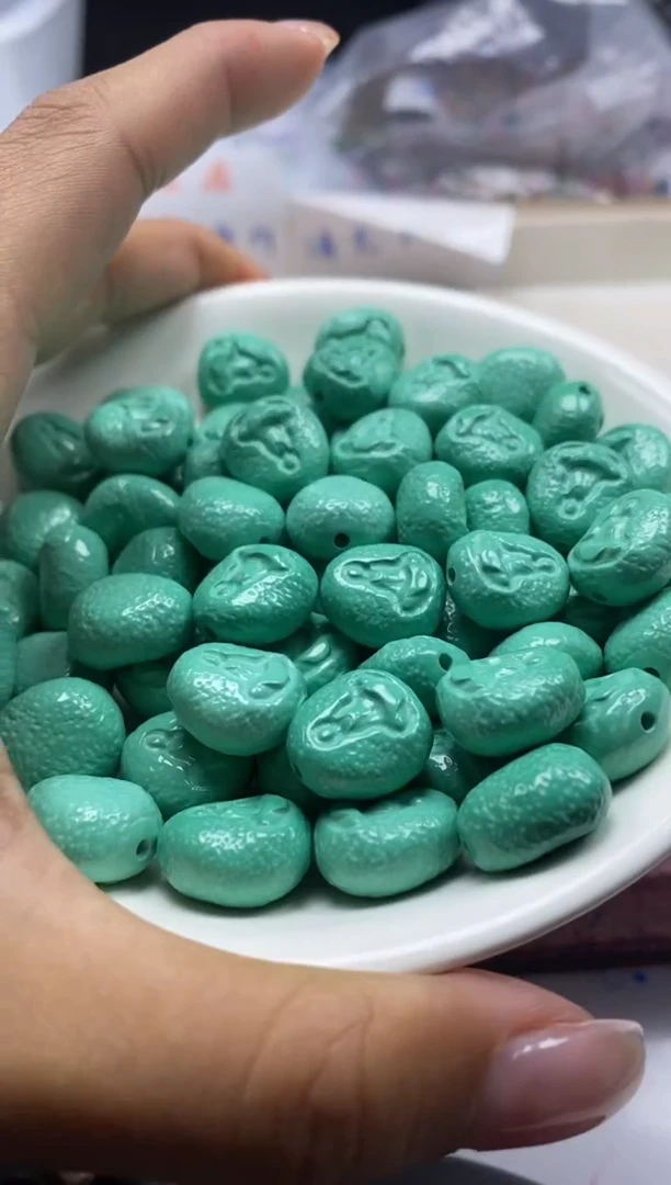 【闪购商品】玛瑙/玉髓颈饰银S800镶嵌x1151高瓷绿*松无相佛*1颗