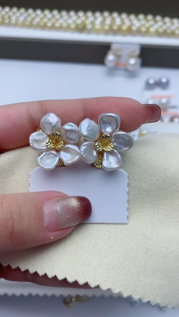 【闪购商品】淡水珍珠耳饰未镶嵌W66