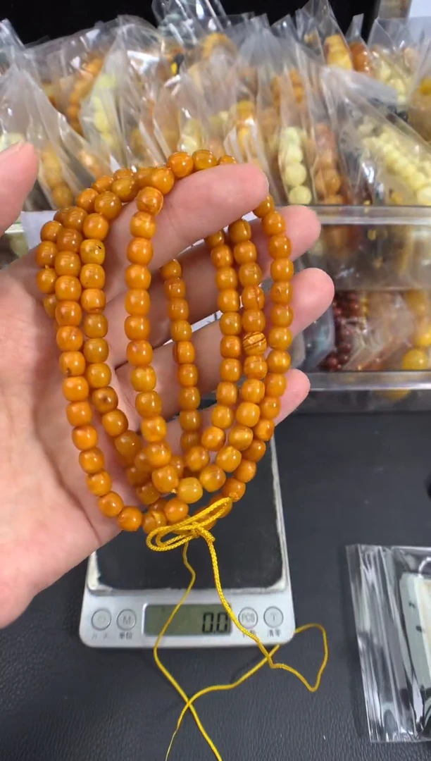 蜜蜡未镶嵌珠宝奇石1