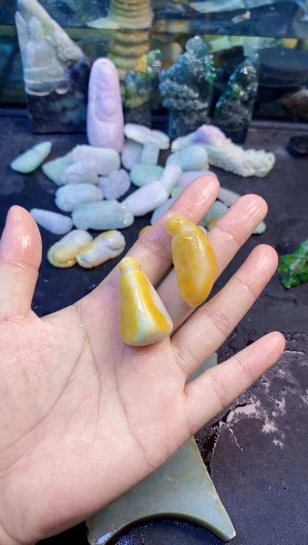 未镶嵌挂件翡翠书****术天然翡翠078