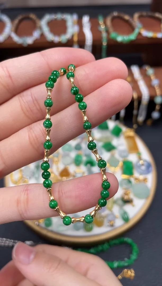 【闪购商品】翡翠吊坠(不含链)18K金镶嵌一个  JK699