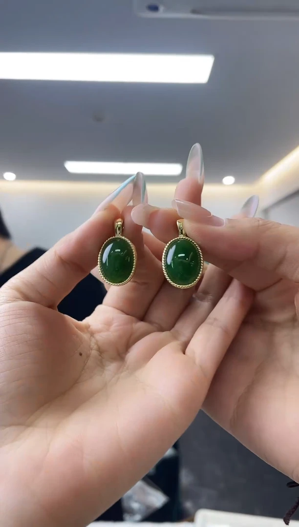 颈饰未镶嵌和田玉（多样性发一件）