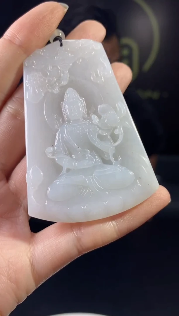【闪购商品】翡翠颈饰未镶嵌翡翠