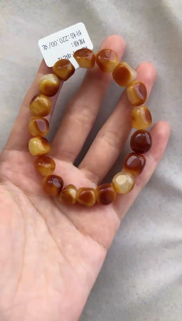 【闪购商品】琥珀裸石未镶嵌10124107-手串