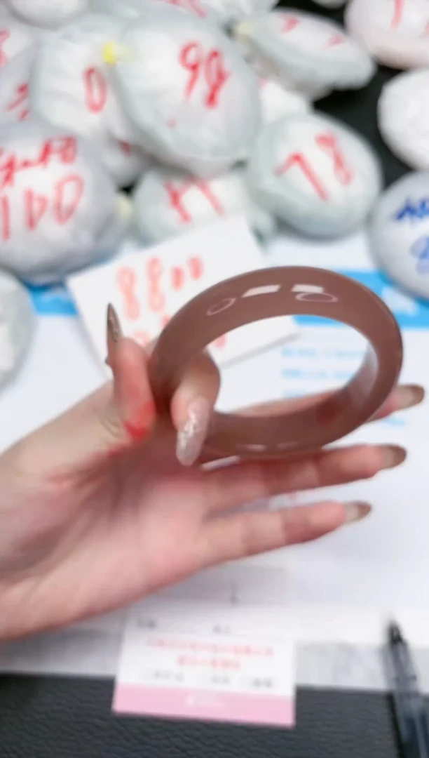 【闪购商品】石英质玉手镯未镶嵌162-55.8