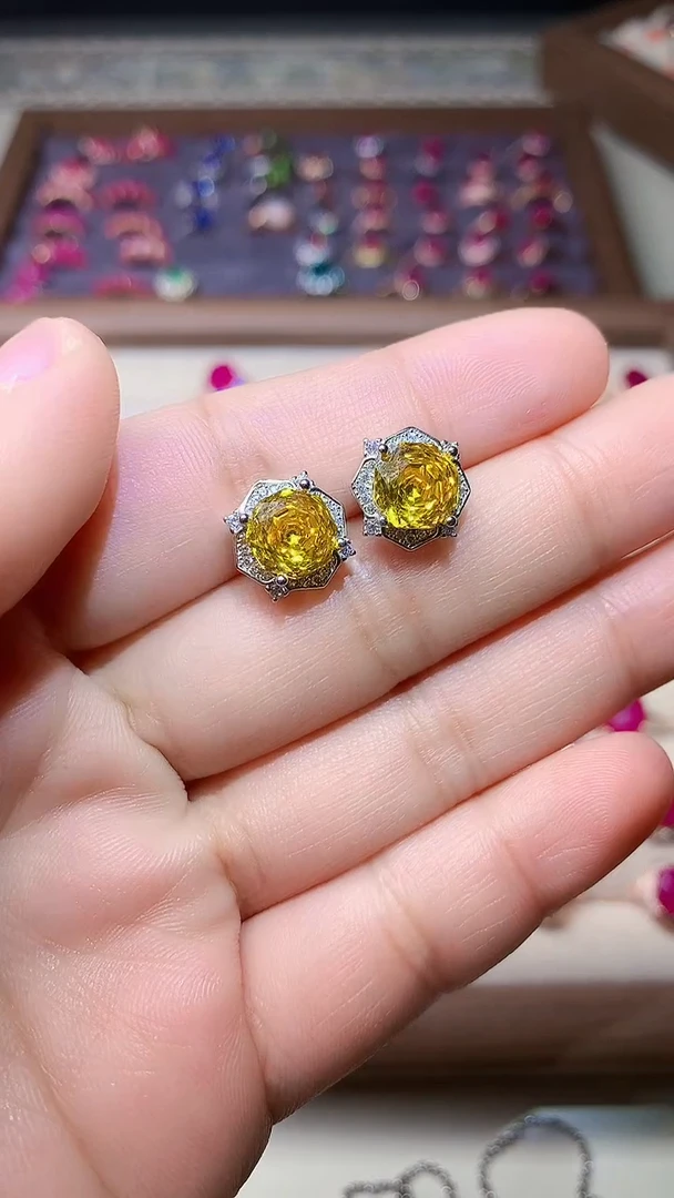 【闪购商品】彩色蓝宝石耳饰银S925镶嵌000