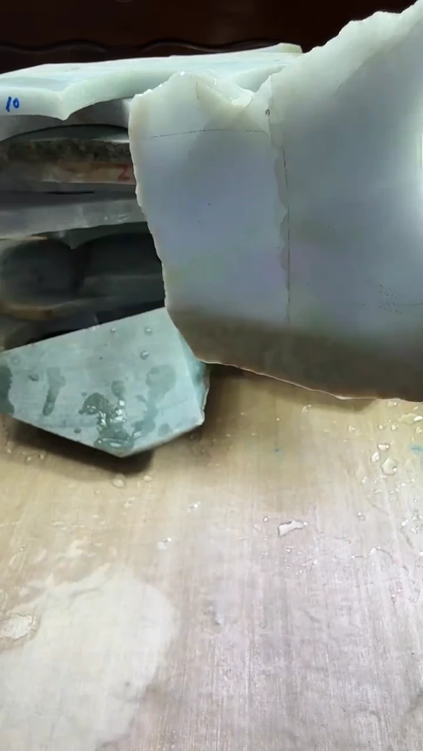 裸石翡翠天然翡翠A货花350