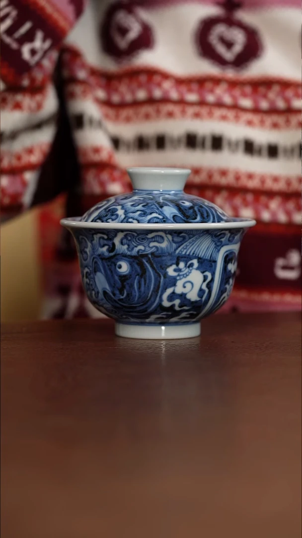 元青花海浪胖头鱼大盖碗