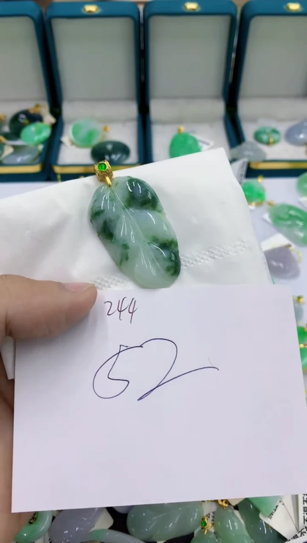 颈饰未镶嵌翡翠11111