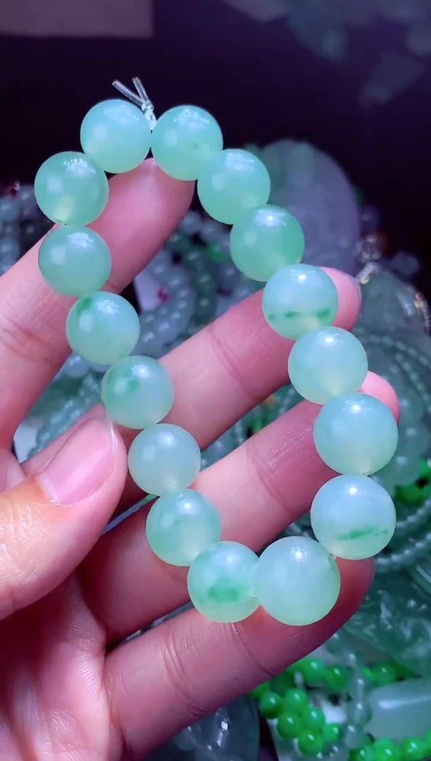 未镶嵌定制翡翠听****#翡翠毛货定制