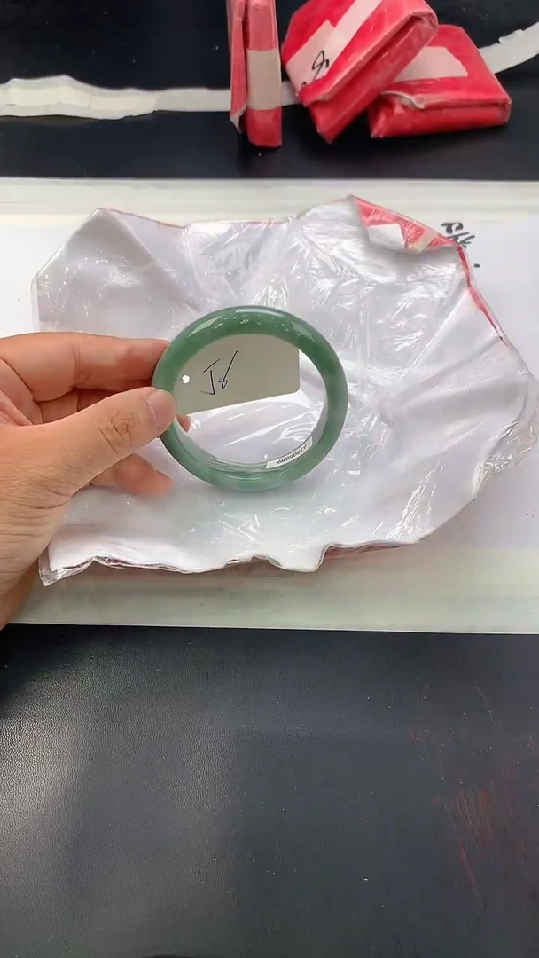 翡翠手镯未镶嵌278
