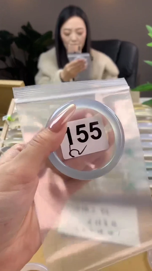 【闪购商品】玛瑙/玉髓手镯未镶嵌155