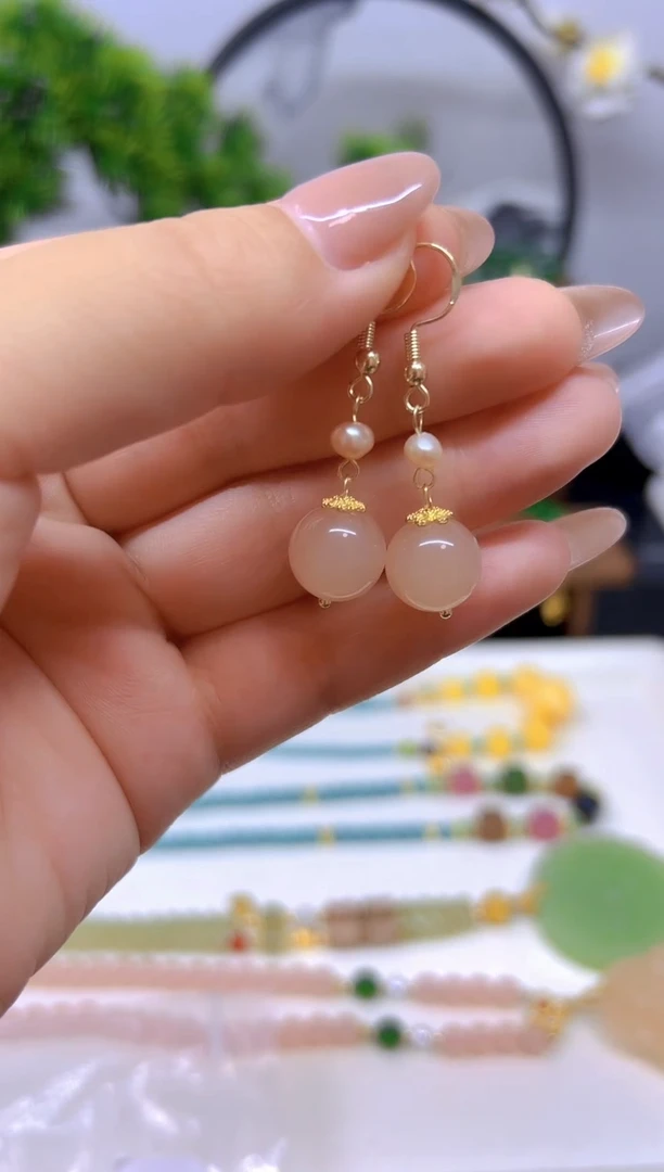 和田玉14K金镶嵌耳饰E816