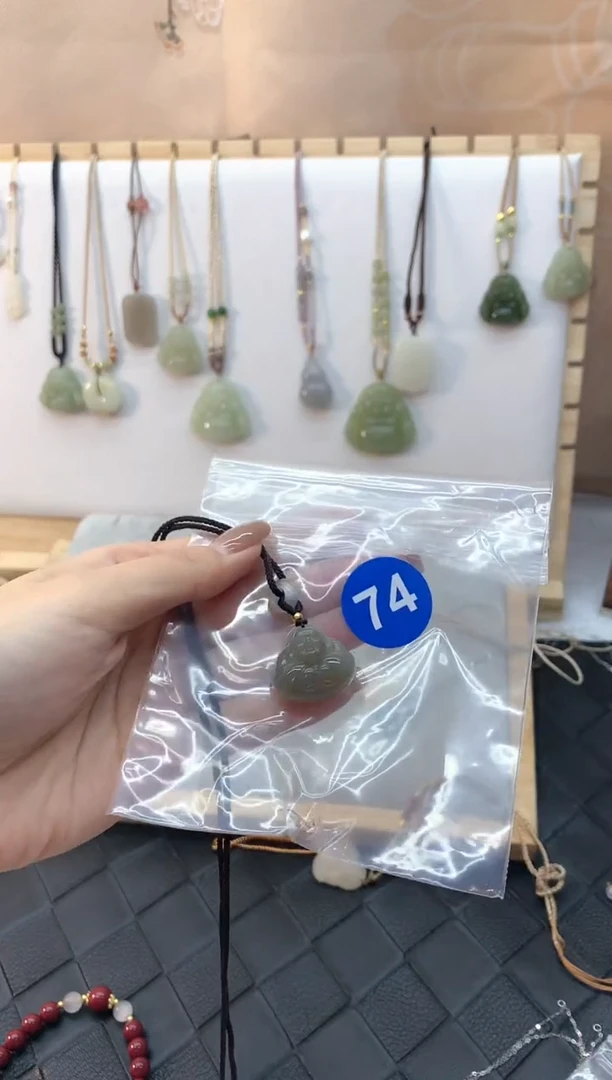 【闪购商品】蜜蜡颈饰未镶嵌吊坠4