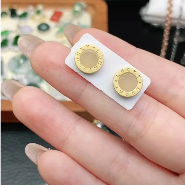 鑫辰珠宝设计款耳饰