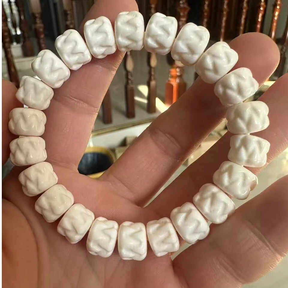 人工养殖鹿骨吞金兽精工手串卡1.2