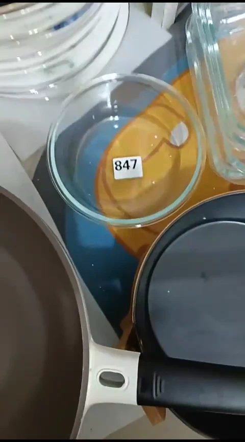 瓷秋**语847玻璃碗一个