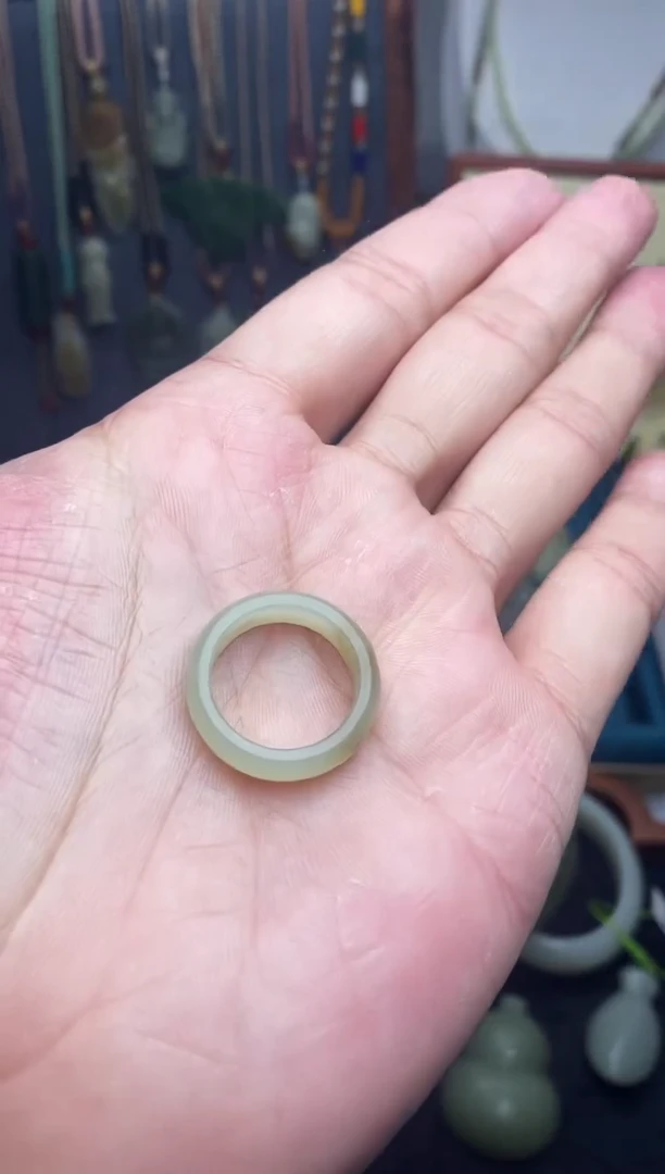 颈饰未镶嵌和田玉17.6