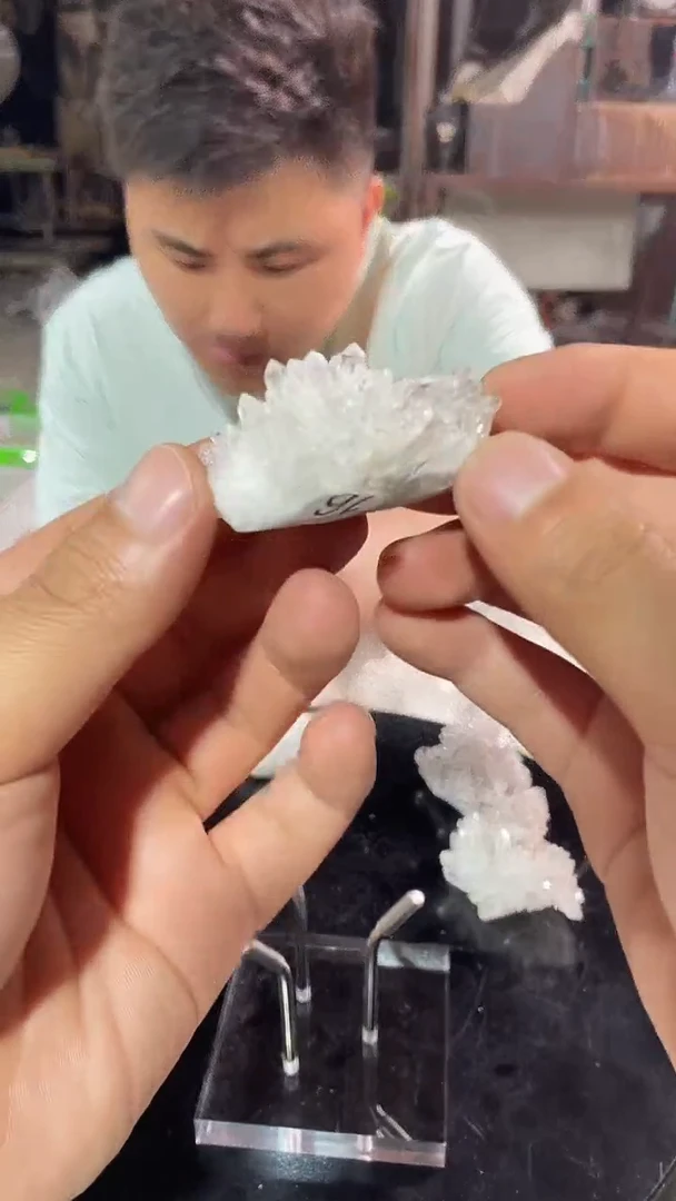 未镶嵌水晶大型摆件（非配饰）016