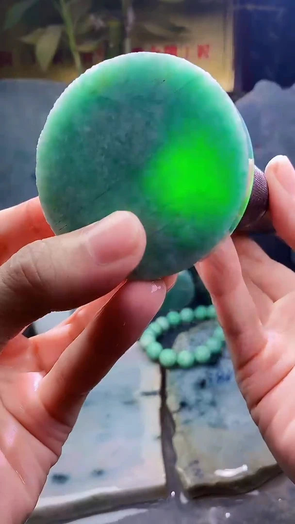 未镶嵌挂件翡翠小雨254