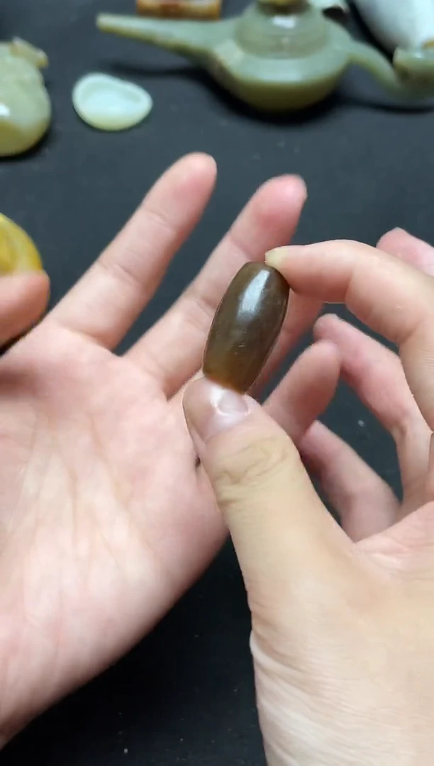 和田玉未镶嵌颈饰9