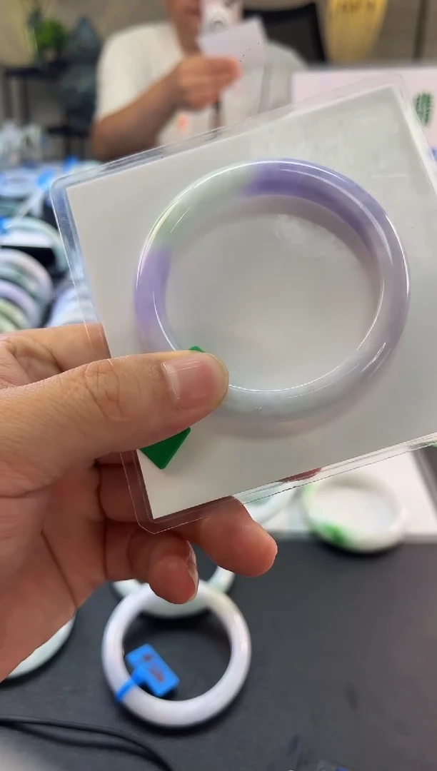 未镶嵌手镯翡翠翡翠  18