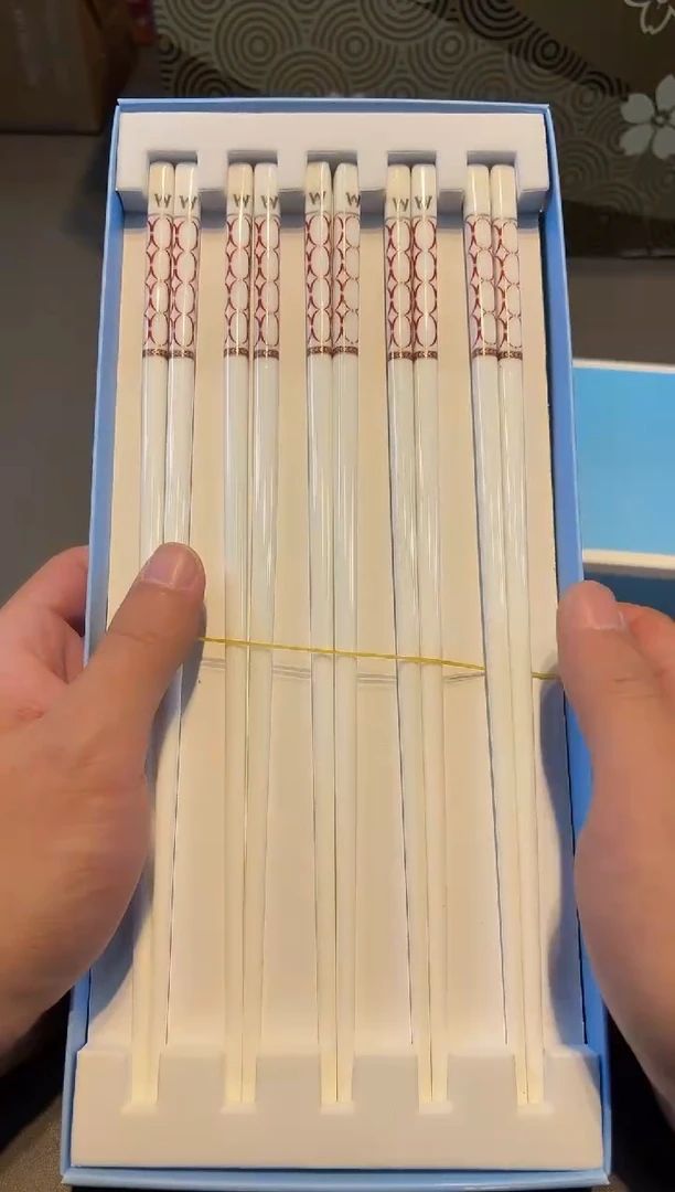 【闪购商品】瓷片新号开播啦全场福利保正保真