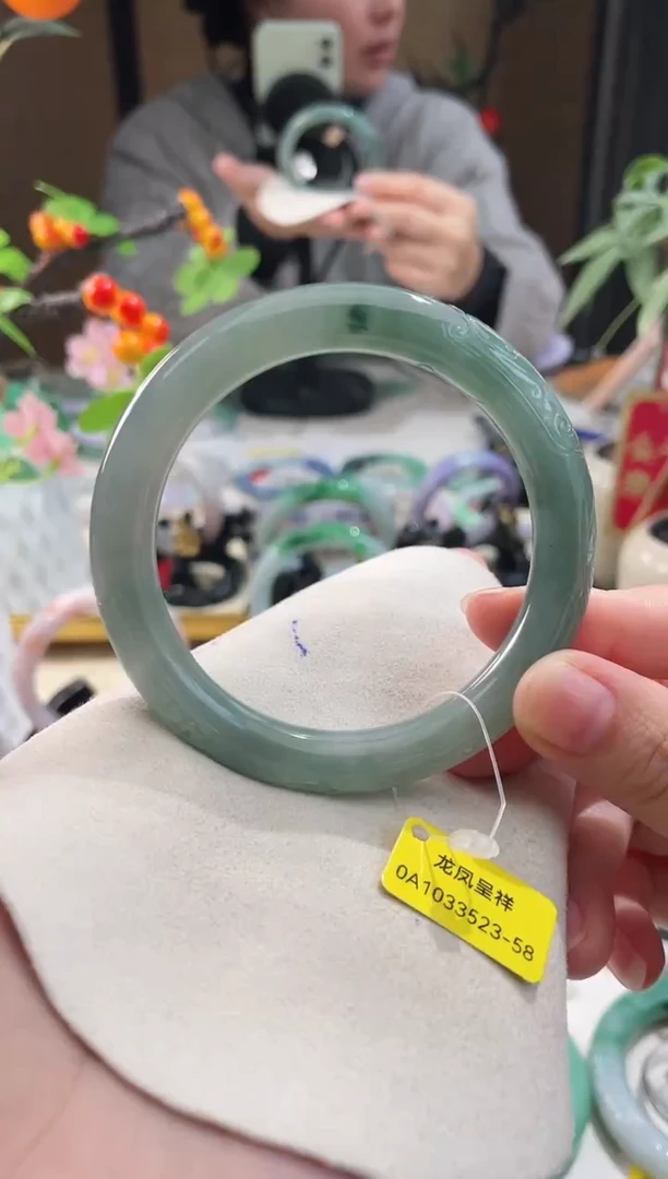 未镶嵌手镯翡翠35  翡翠手镯 58