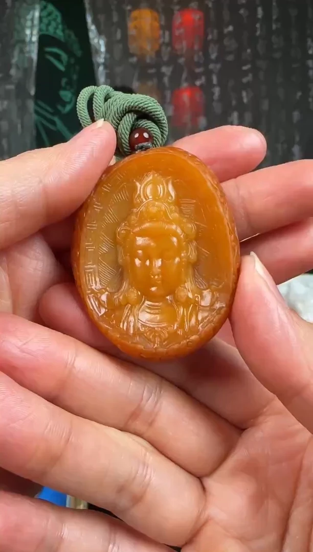 未镶嵌和田玉挂件一**舟观音