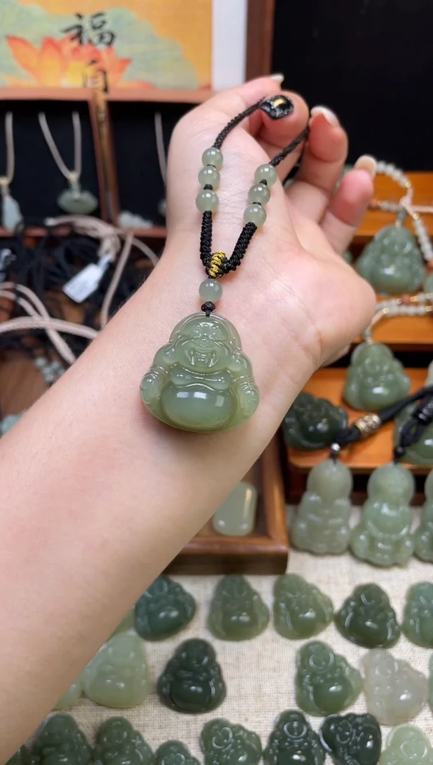 颈饰未镶嵌和田玉30
