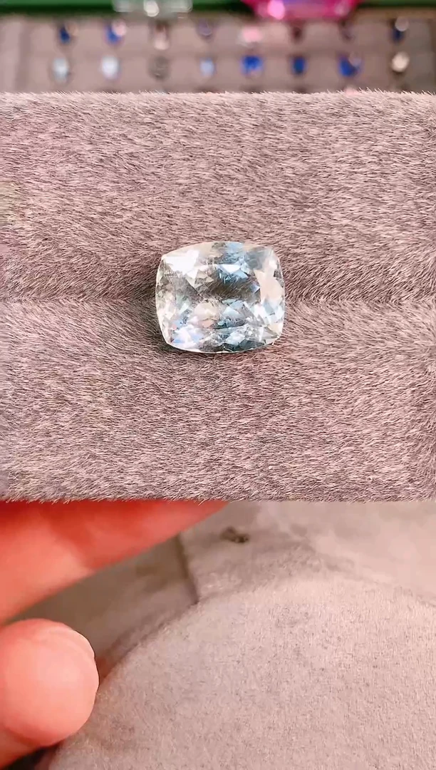 裸石海蓝宝石7.1ct